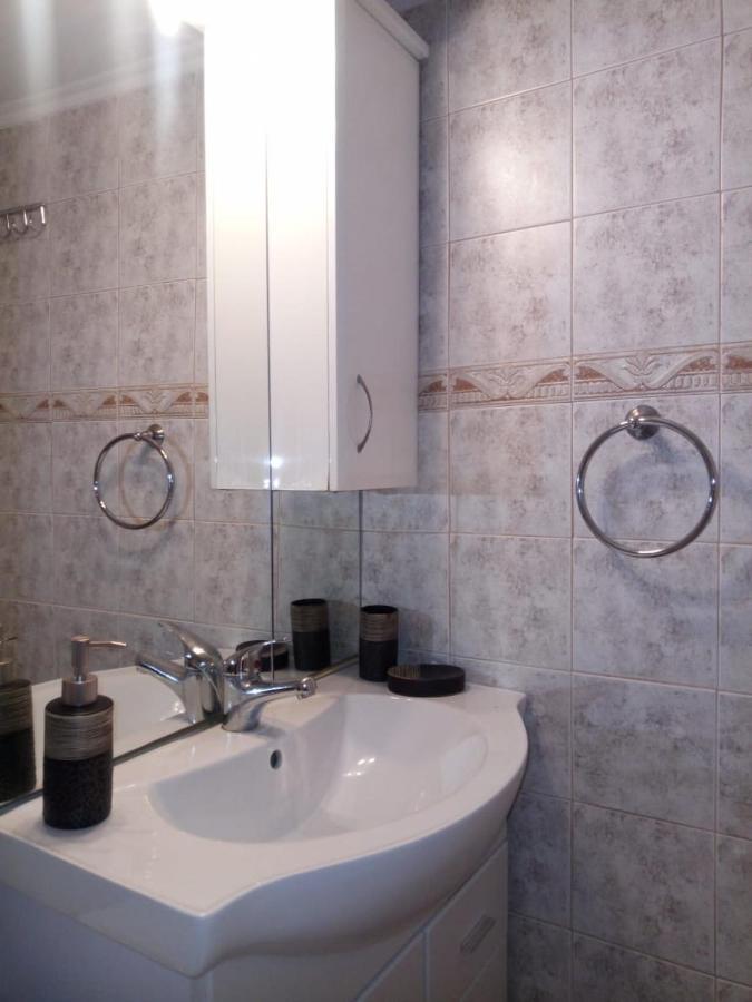 Olibia Apartment Атина Екстериор снимка