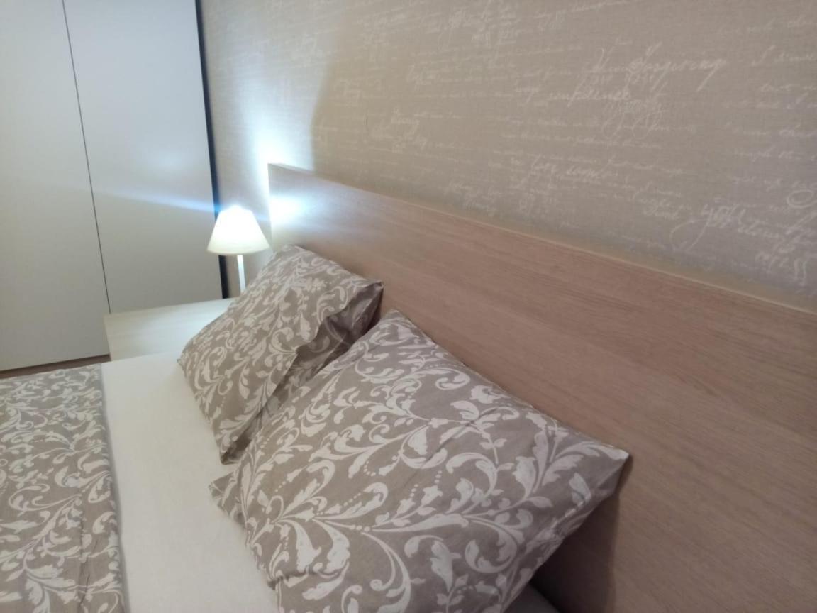 Olibia Apartment Атина Екстериор снимка